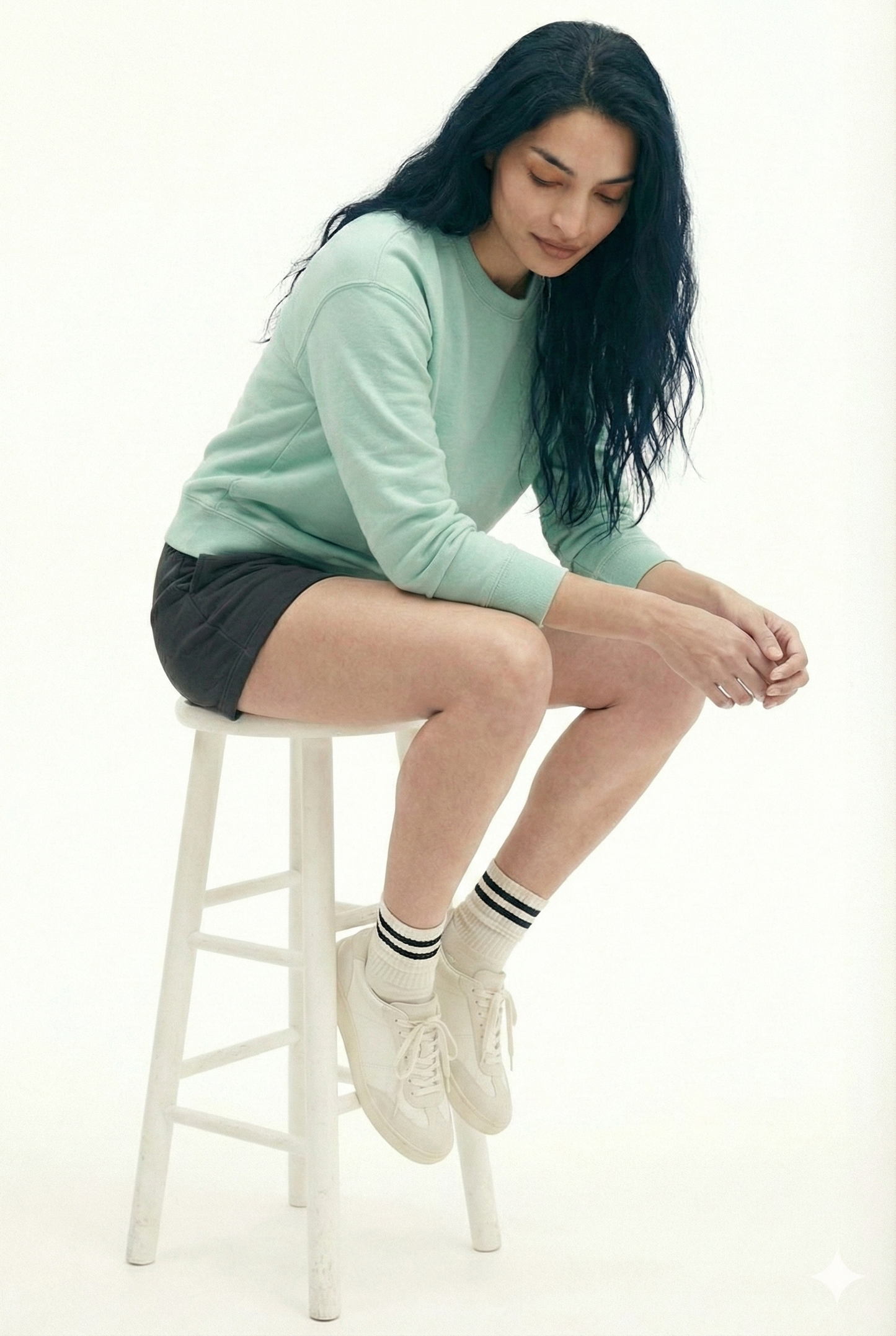 Unisex Plain Sweatshirt in Multiple Colours